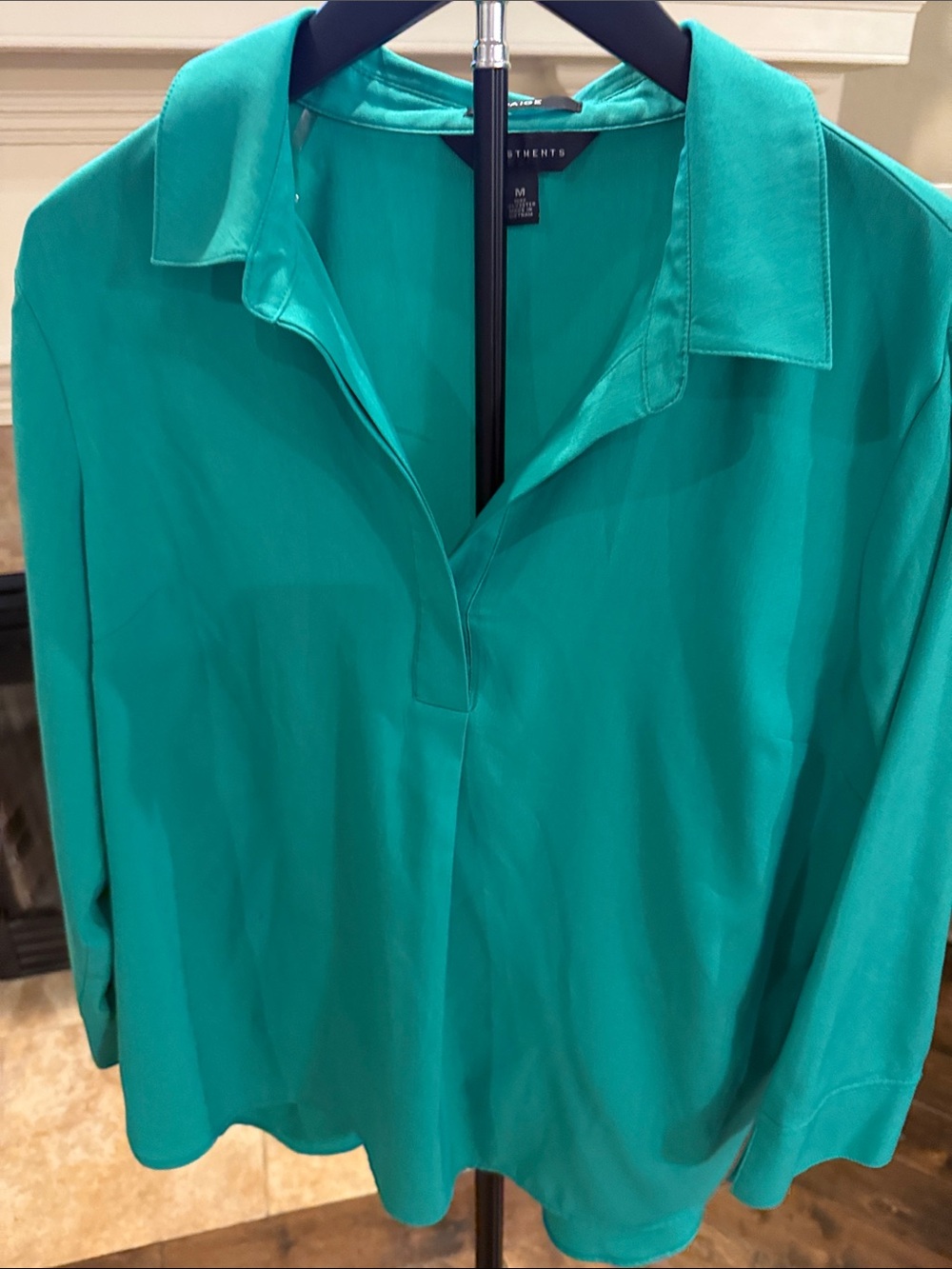 Investments Teal V-Neck Button-Front Blouse